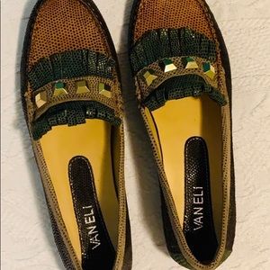 💚 VANELi Loafers Brown/Gold/Green w/Studs Size8 M